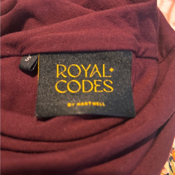 Chic Burgundy Maxi Skirt with Matching Top by ROYAL Codes 🦄🪄 - Picture 6 of 8